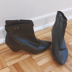 Sacha london booties size 36